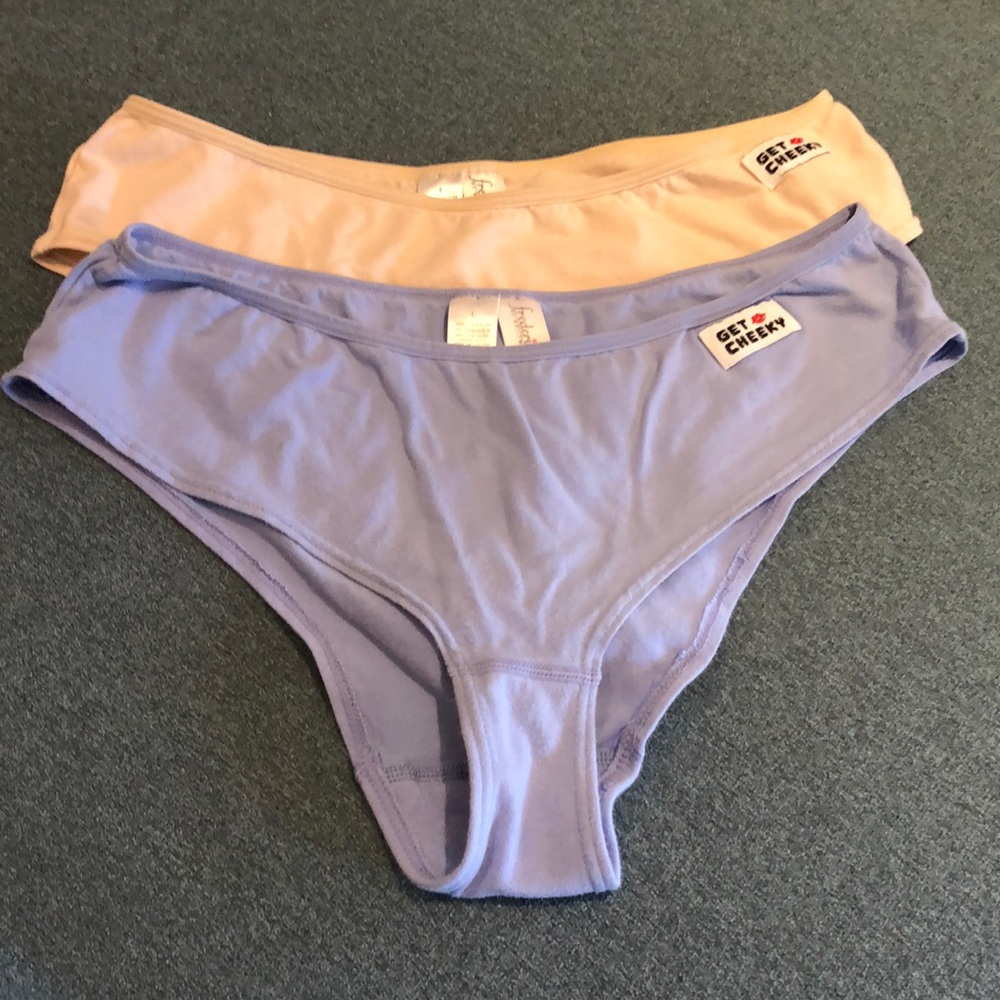 Frederick’s of Hollywood Get Cheeky Panties Sz L.